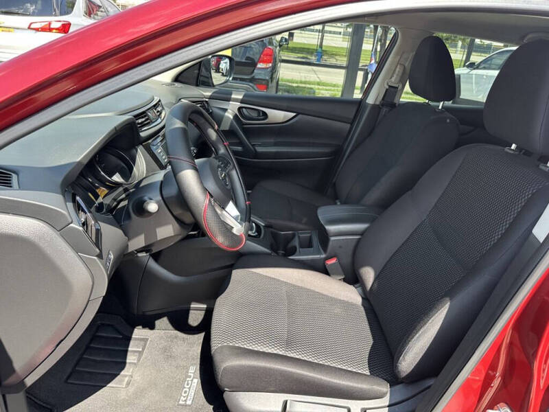 2022 Nissan Rogue Sport S