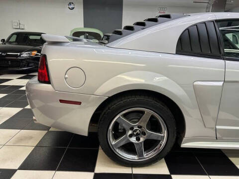 2002 Ford Mustang GT Deluxe