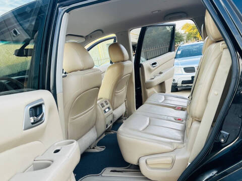 2014 Nissan Pathfinder S