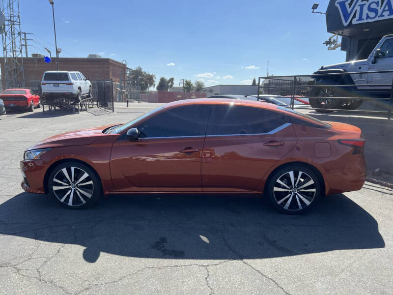 2021 Nissan Altima 2.5 SR
