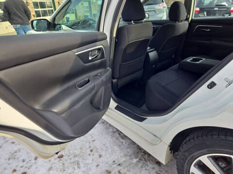 2017 Nissan Altima 2.5 SV