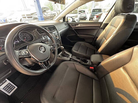 2019 Volkswagen Golf Alltrack