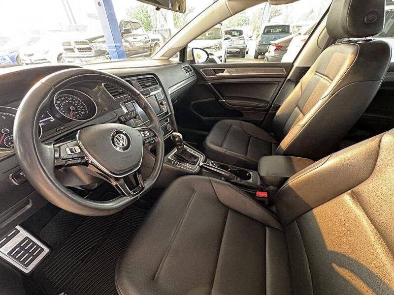 2019 Volkswagen Golf Alltrack