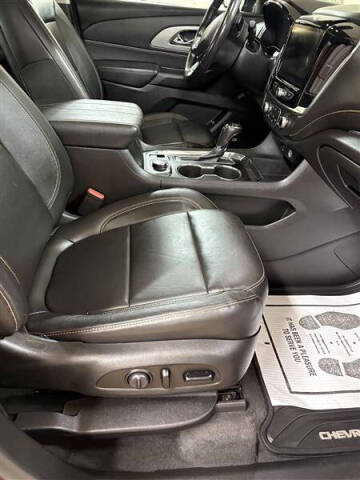 2020 Chevrolet Traverse LT Leather