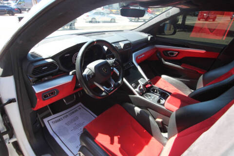 2019 Lamborghini Urus