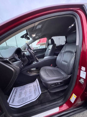 2020 Buick Enclave Essence