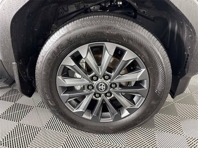 2025 Toyota Land Cruiser