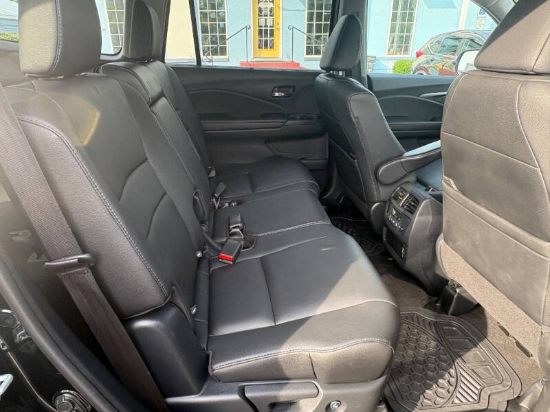 2022 Honda Pilot SE