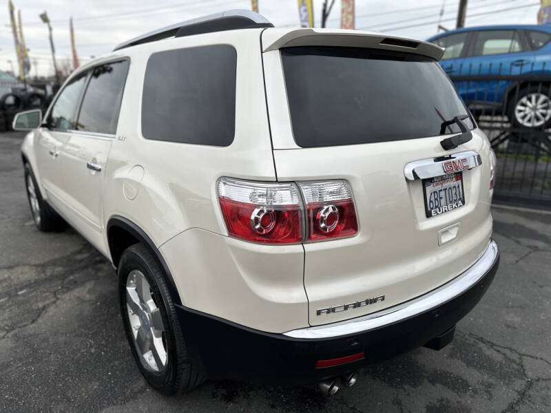 2008 GMC Acadia SLT-2
