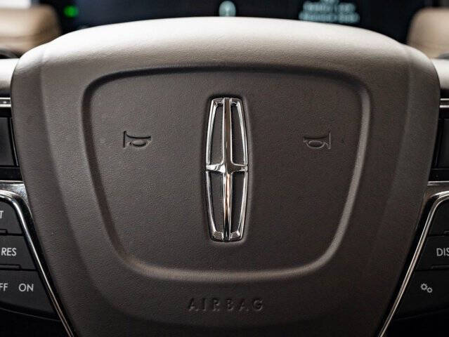 2021 Lincoln Nautilus Standard