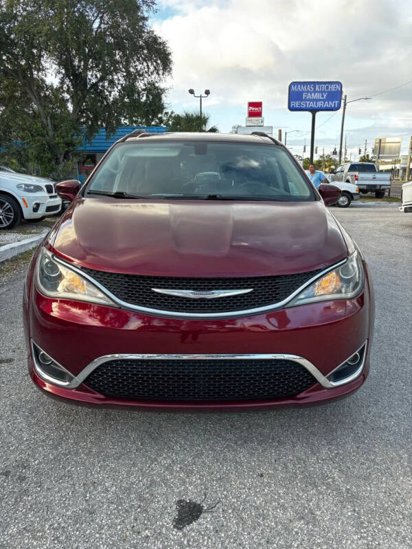 2017 Chrysler Pacifica