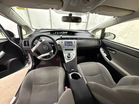 2013 Toyota Prius Three