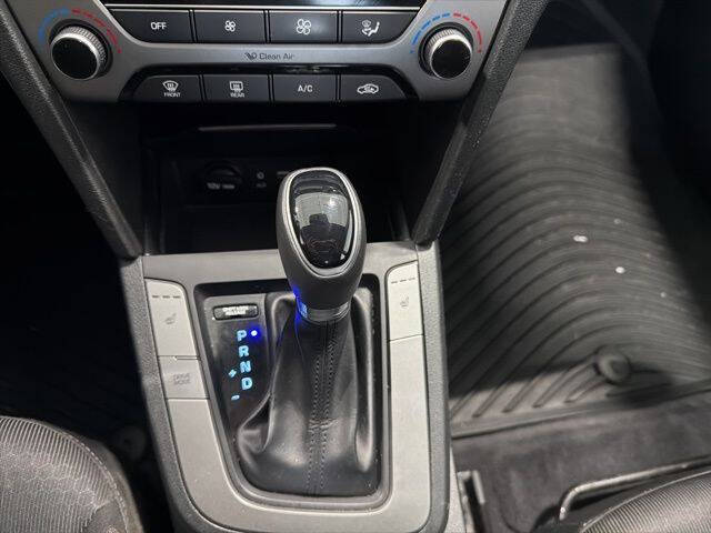 2018 Hyundai Elantra