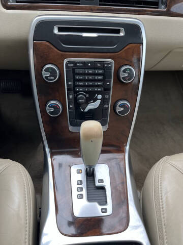 2012 Volvo XC70 3.2 Premier