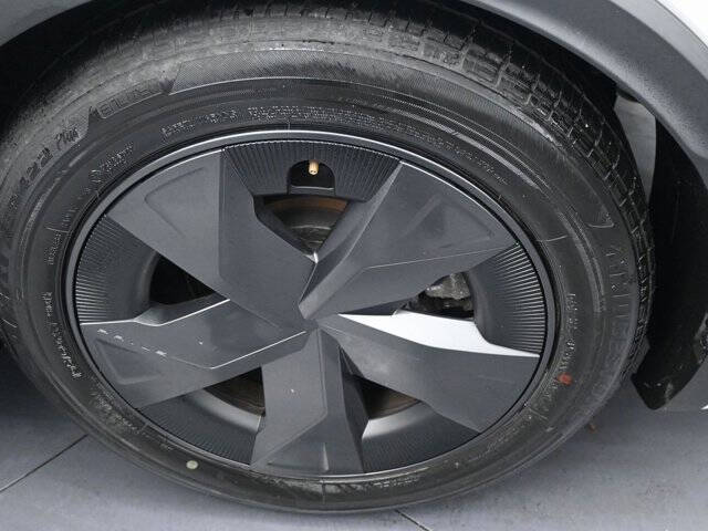 2023 Toyota Prius LE