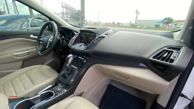 2015 Ford Escape Titanium