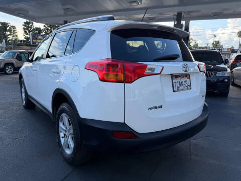 2013 Toyota RAV4 XLE