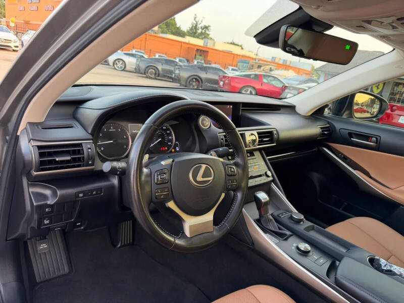 2020 Lexus IS 300