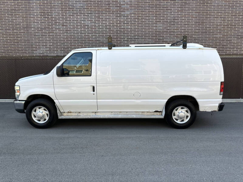 2008 Ford E-Series E-250