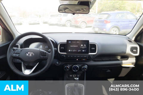 2025 Hyundai Venue SEL