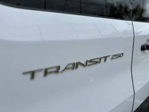 2023 Ford Transit 250