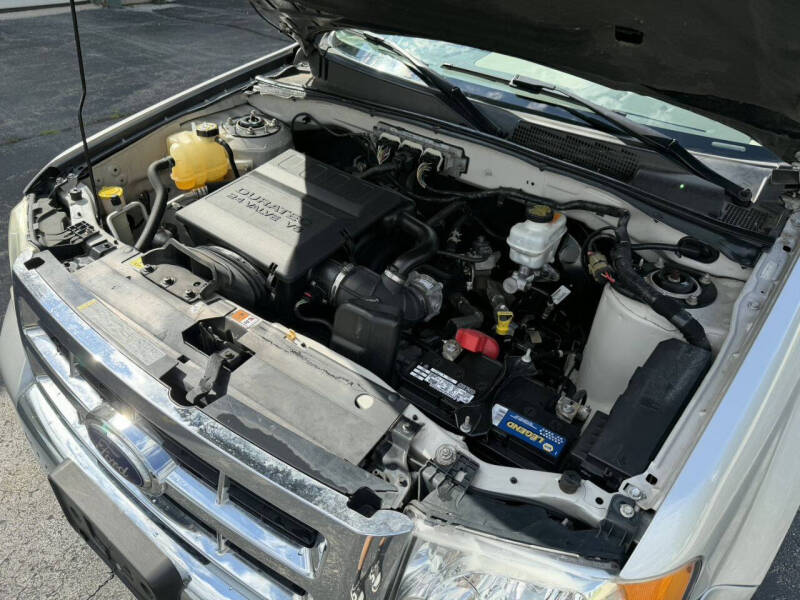 2009 Ford Escape XLT