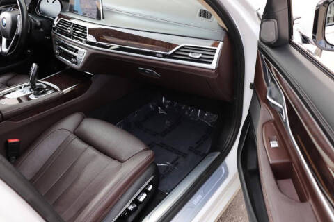 2016 BMW 7 Series 740i
