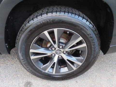 2017 Toyota Highlander LE