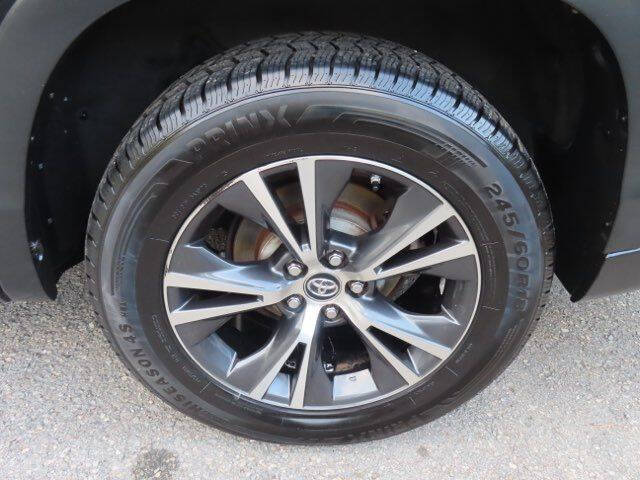 2017 Toyota Highlander LE