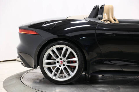 2014 Jaguar F-TYPE V8 S