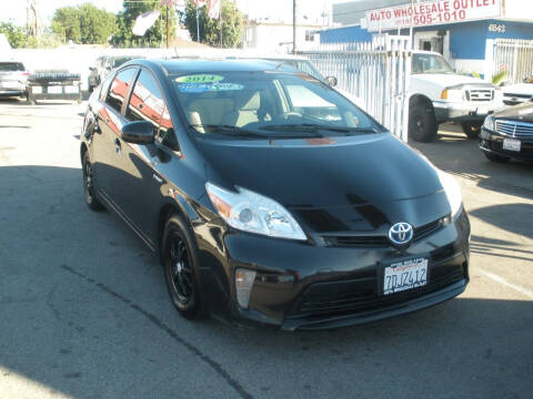 2014 Toyota Prius for sale at AUTO WHOLESALE OUTLET in North Hollywood CA