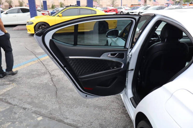 2019 Genesis G70
