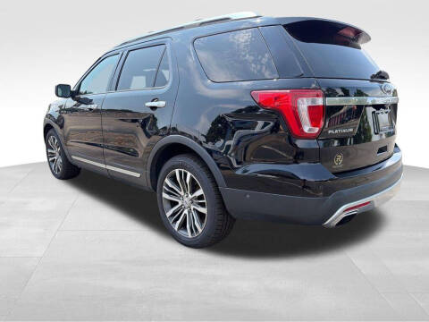 2017 Ford Explorer Platinum