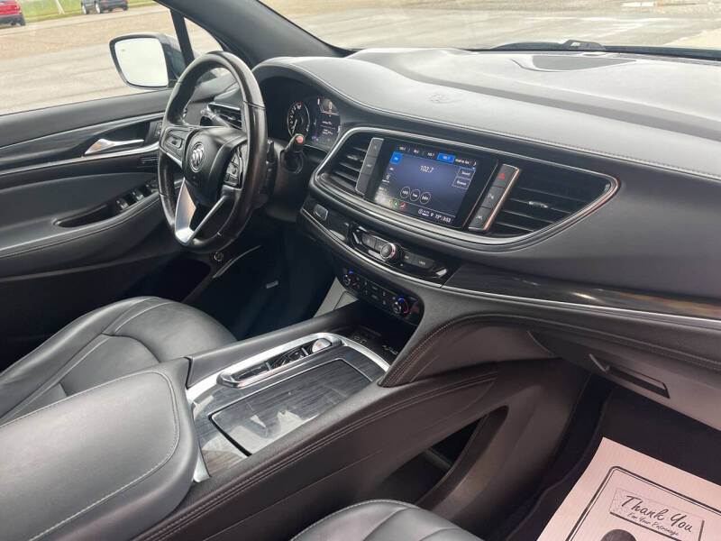 2022 Buick Enclave Premium