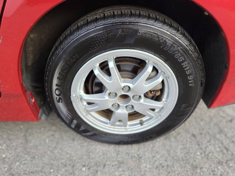 2011 Toyota Prius Two