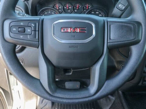 2025 GMC Sierra 2500HD Pro