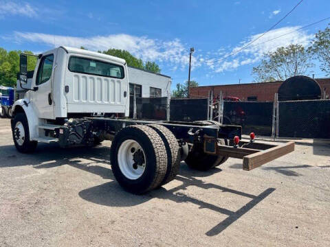 2024 Freightliner Business class M2