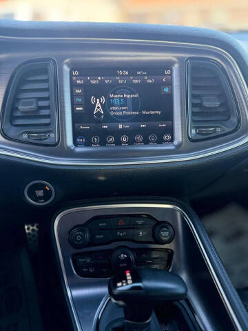 2017 Dodge Challenger