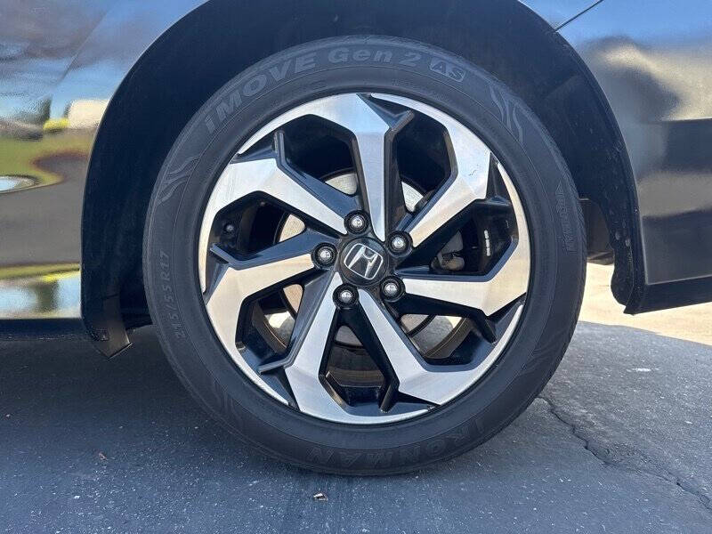 2017 Honda Accord LX-S