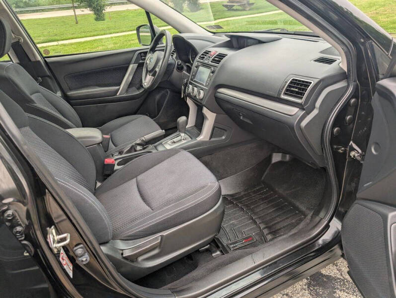2017 Subaru Forester 2.5i