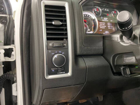 2023 RAM 1500 Classic SLT