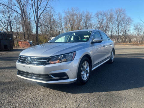 2016 Volkswagen Passat 1.8T R-Line