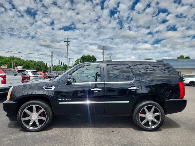 2011 Cadillac Escalade Premium