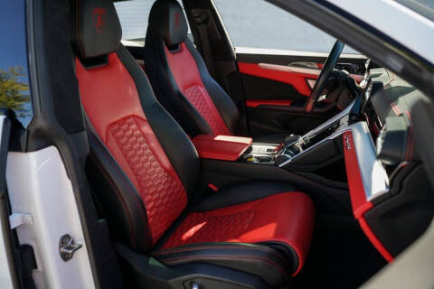 2021 Lamborghini Urus