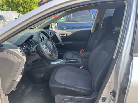 2011 Nissan Rogue SV