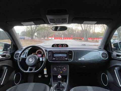 2013 Volkswagen Beetle Turbo PZEV Fender Edition