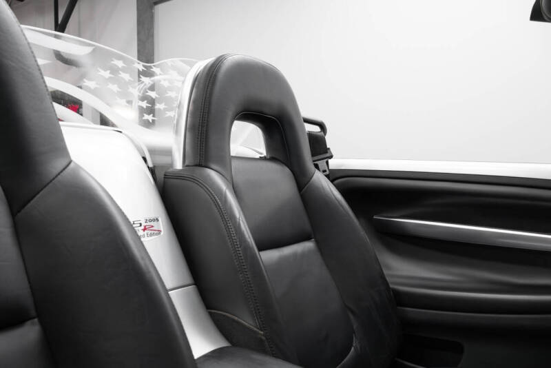 2005 Chevrolet SSR LS