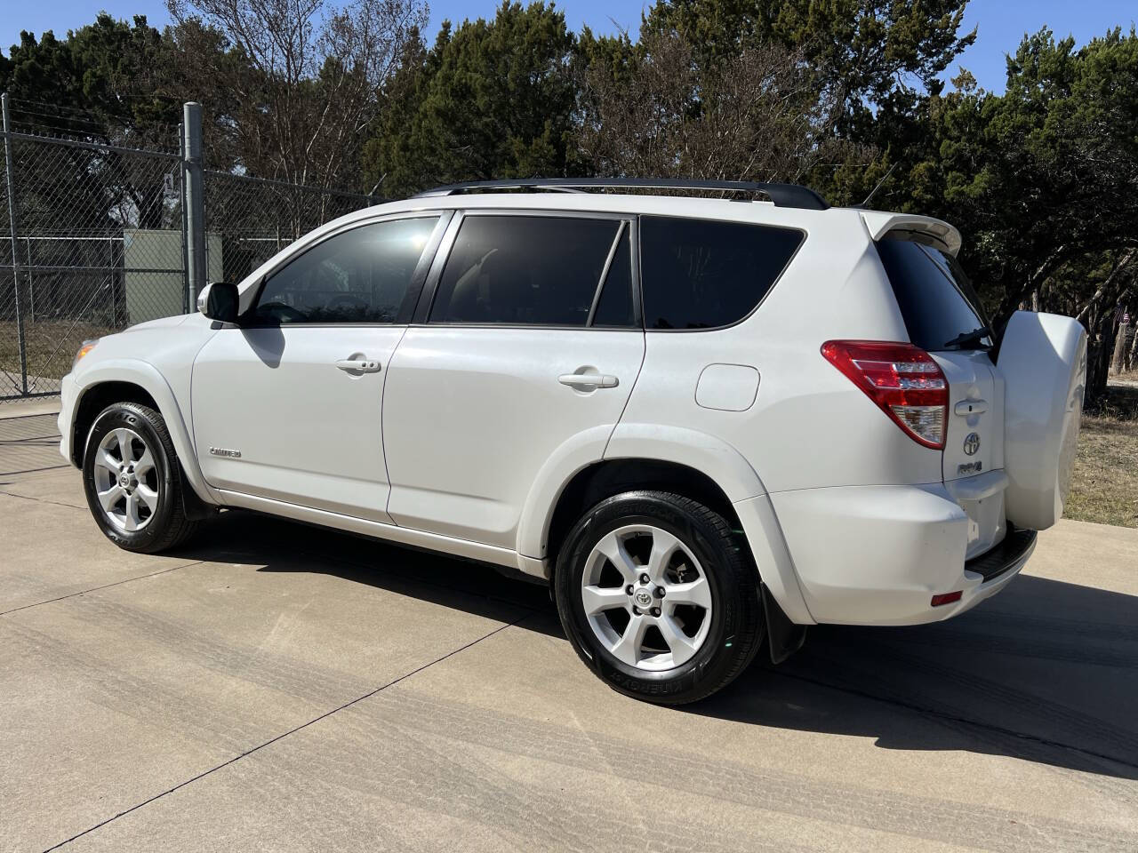 Used Car 2012 Toyota Rav4  Limited 4dr Suv For Sale Under $15,000 In Austin, Texas