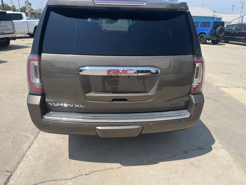 2015 GMC Yukon XL Denali