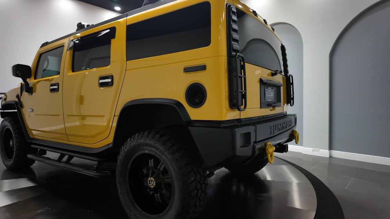 2004 HUMMER H2 23
